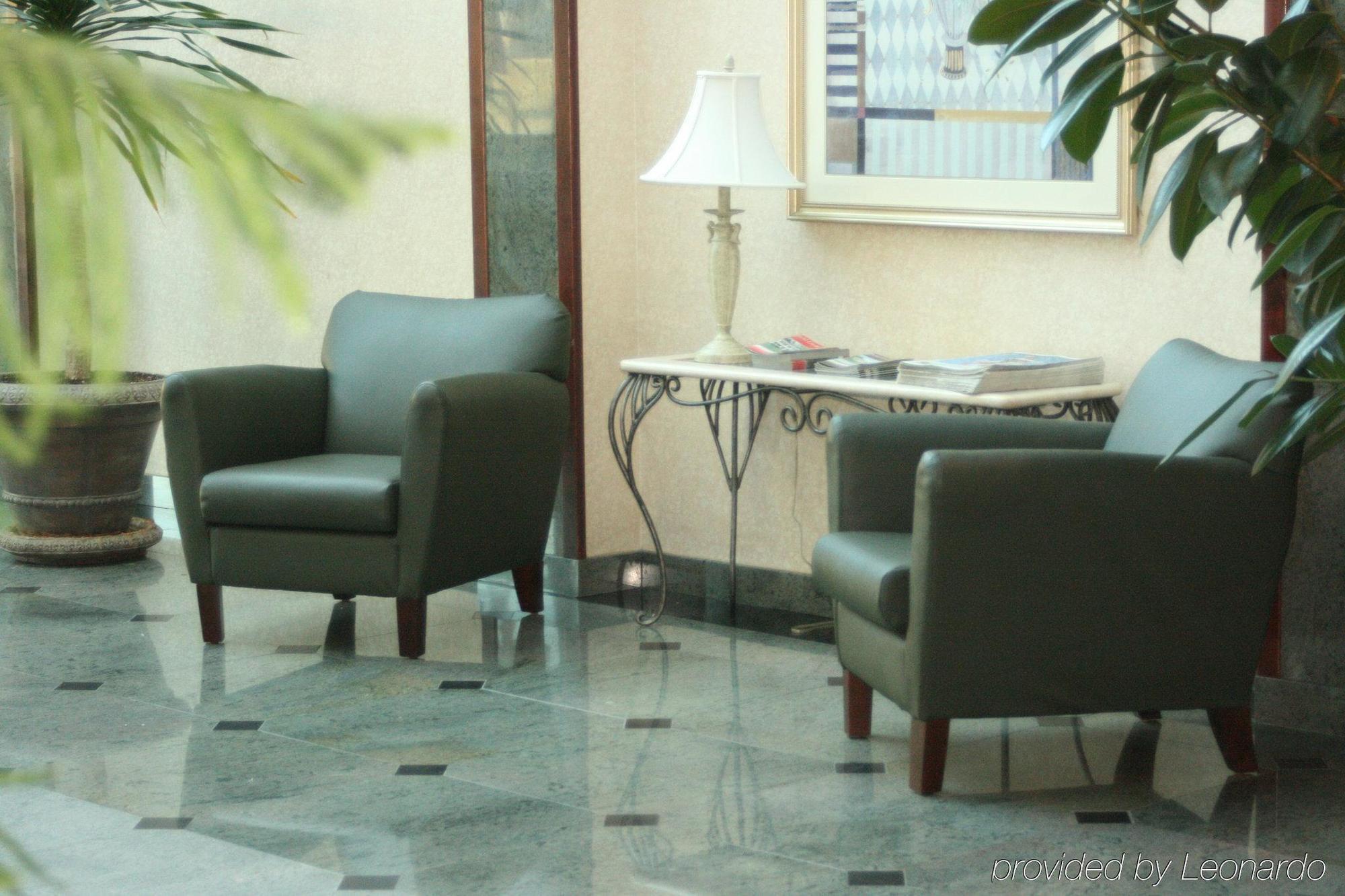 Maron Hotel & Suites Danbury İç mekan fotoğraf
