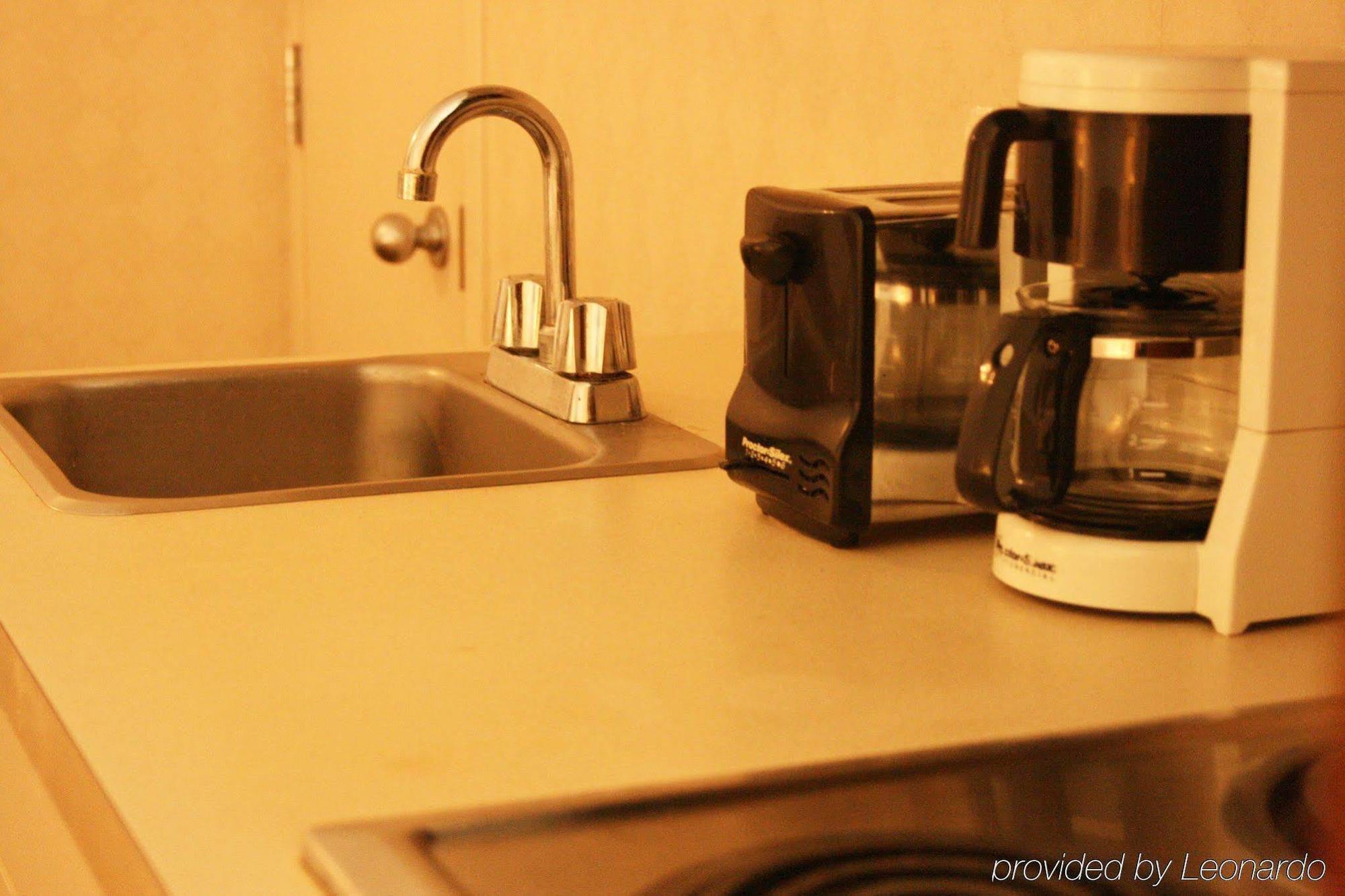 Maron Hotel & Suites Danbury Oda fotoğraf